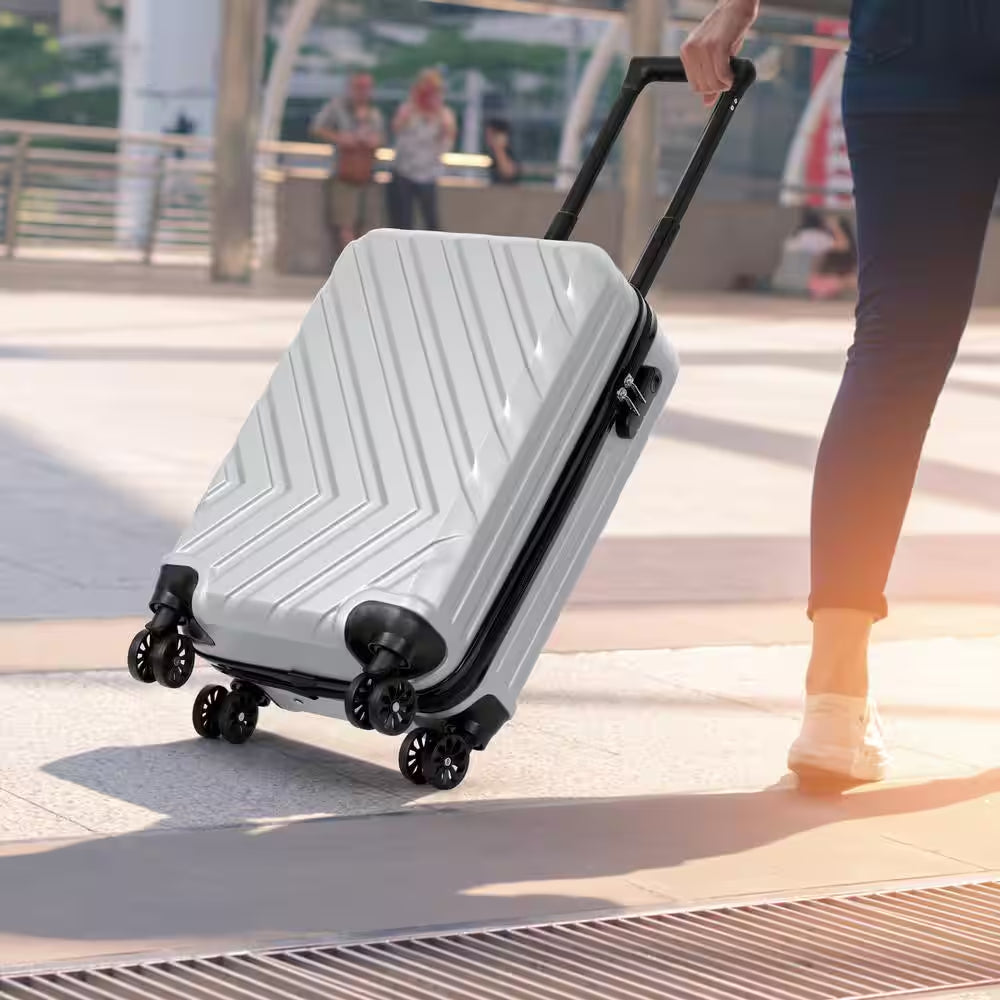 20” Hardside Carry-On Spinner Suitcase